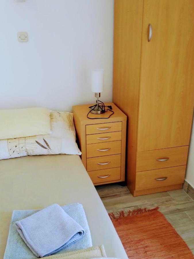 Apartments Olea Baska  Bagian luar foto