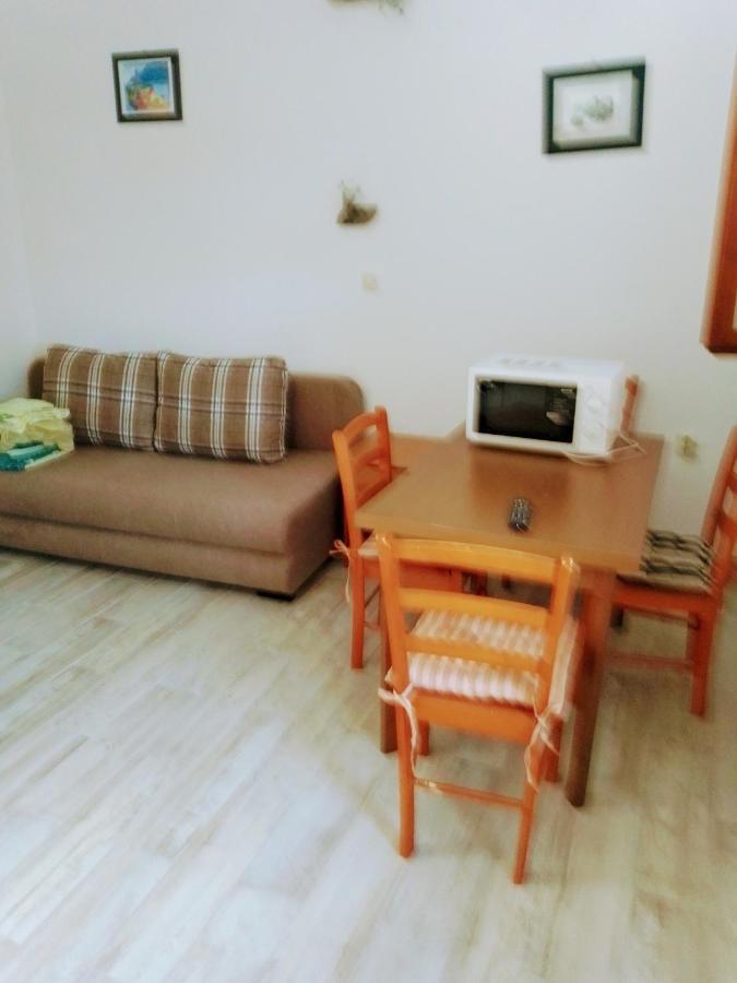 Apartments Olea Baska  Bagian luar foto