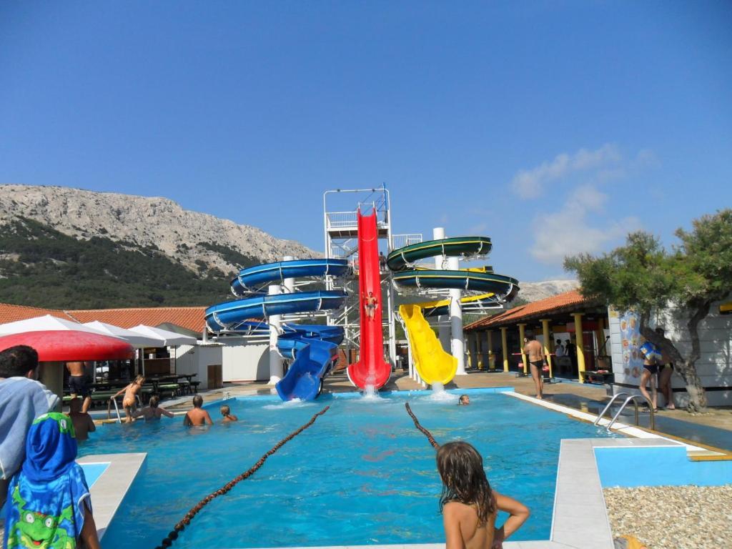 Apartments Olea Baska  Bagian luar foto